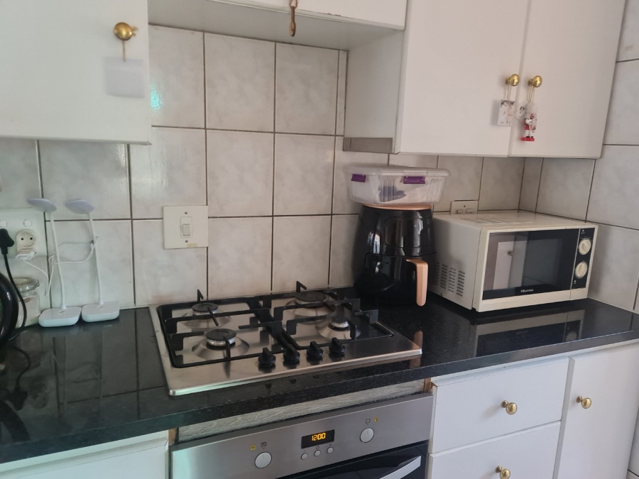 3 Bedroom Property for Sale in Geelhoutpark North West